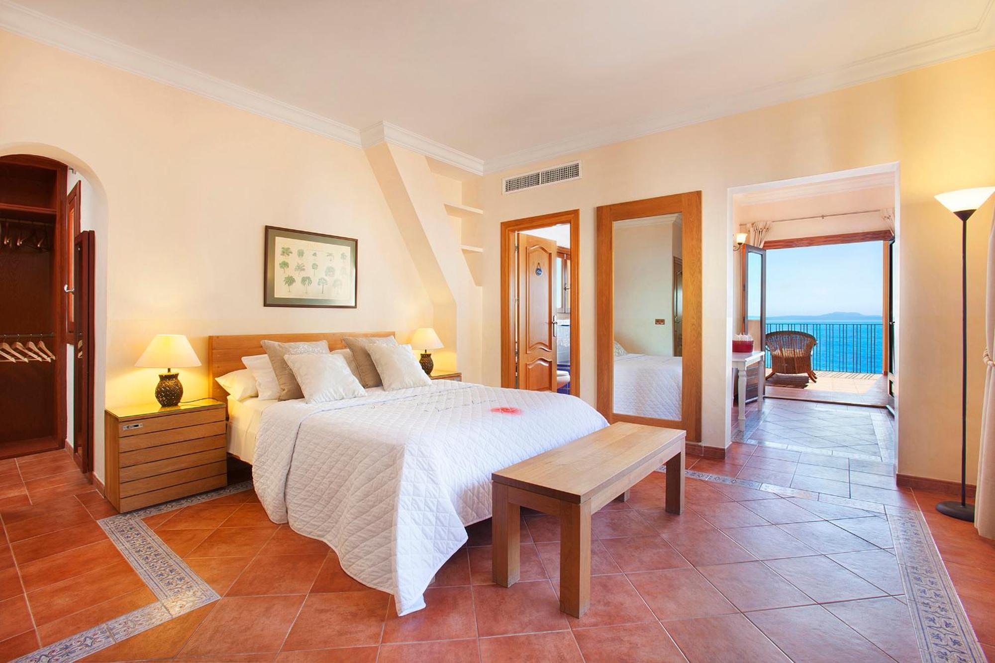 Villa Juan Carlos Cala Vinas  ภายนอก รูปภาพ